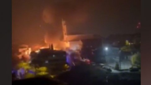 VELIKI POŽAR U HRVATSKOJ: Vatrogasci na terenu, gori između ambulante i crkve (VIDEO)