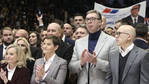 HALA DA SE URADI, BOLNICA DA SE REKONSTRUIŠE Vučić u razgovoru sa Gašićem  - Saglasan sam, to je preko potrebno