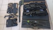 ХАПШЕЊЕ У БЕРАНАМА: Потегао оружје, нашли му пет пушака и два пиштоља