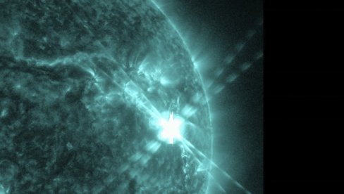 NEVEROVATAN FENOMEN U SVEMIRU: NASA podelila fotografije, reč je o najmoćnijoj solarnoj pojavi u poslednjih 6 godina (FOTO)