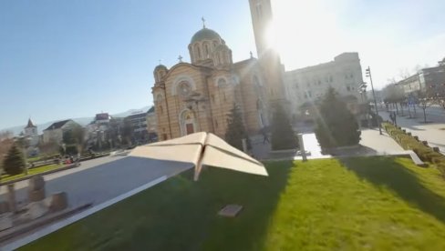 CELO SRPSTVO ČEKA 9. JANUAR: Povodom rođendana Republike Srpske objavljen spot Papirni avion (VIDEO)
