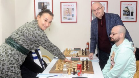 NAUKA, SPORT I TRADICIJA - U JEDNOM: Počeo Novogodišnji rejting turnir Šahovskog saveza Beograda (FOTO)
