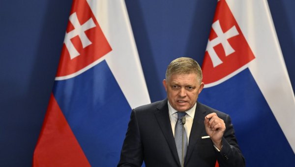 ЈЕЛ ОНИ МИСЛЕ ДА ЋЕ РУСИЈА САМО ДА ОДЕ? Словачки премијер о рату у Украјини и чланству Кијева у НАТО (ВИДЕО)