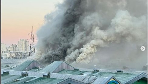 GORI KINESKI TRŽNI CENTAR: Veliki požar u Bloku 70 na Novom Beogradu, čula se eksplozija (FOTO/VIDEO)