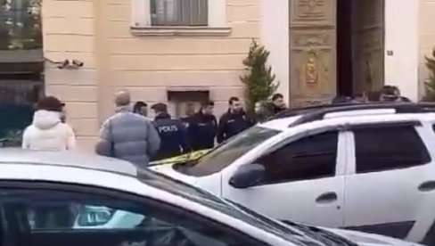 PRVI SNIMCI SA LICA MESTA: Teroristički napad na crkvu u Istanbulu (VIDEO)