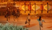 ODMETNUTI GUVERNERI ŠALJU TRUPE KA TEKSASU? Produbljuje se sukob između Bajdena i lidera 25 crvenih država