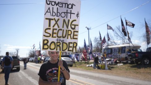 PO UZORU NA TRAMPA: Teksas izgradio zid na granici
