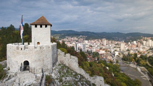 НЕ РАЗЈЕДИЊУЈУ СЕ БАШ СВИ: Побратимили се градови у Црној Гори и Србији