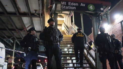 PUCNJAVA U NJUJORKU: Dvogodišnji dečak upucan usred bela dana