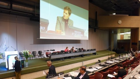 VELIKA ČAST ZA SRBIJU: Ana Brnabić predsedava 148. Skupštinom Interparlamentarne unije u Ženevi (FOTO)