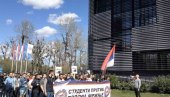 ДИНКО ОДЛАЗИ: Студенти у Новом Саду протестовали против говора мржње
