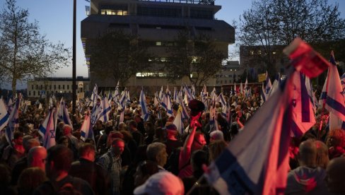 SVE VEĆI PROTESTI PROTIV NETANJAHUA: U Jerusalimu više od 100.000 ljudi tražilo ostavku Vlade