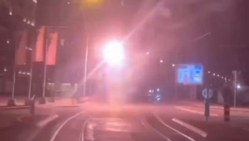 NE IDU TRAMVAJI, SVE STOJI: Drama u centru Beograda, gusti dim kulja u nebo (VIDEO)