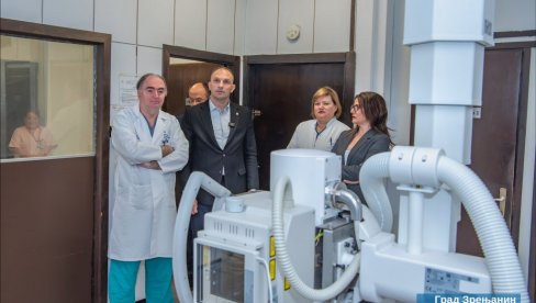 NABAVILI DIGITALNI STACIONARNI RADIOGRAFSKI APARAT: Specijalna bolnica za plućne bolesti u Zrenjaninu dobila novi uređaj za dijagnostiku