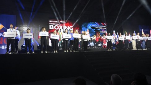 SPEKTAKL Otvoreno Evropsko prvenstvo u boksu, Srbi i Rusi podigli Pionir na noge (VIDEO)