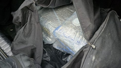 AKCIJA BEOGRADSKE POLICIJE: Zaplenjeno više od 20 kilograma narkotika (FOTO)