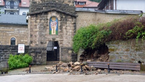 НЕВРЕМЕ У ОПШТИНИ НЕГОТИН: Проглашена ванредна ситуација, потопљен манастир Буково (ФОТО/ВИДЕО)