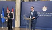 VEČERAS IDEM U NJUJORK Predsednik Vučić posle sastanka sa Oliverom Varhejijem